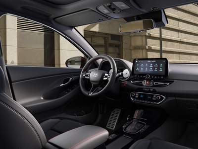 hyundai-i30-intern-1