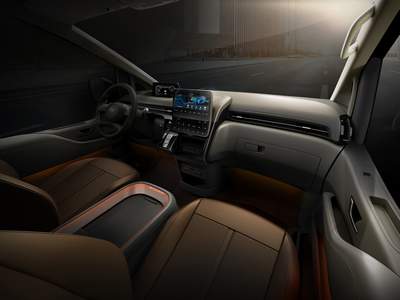 hyundai-staria-2021-interior-1