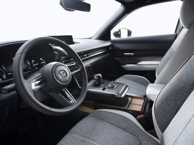 mazda-mx-30-suv-2019-interior-2