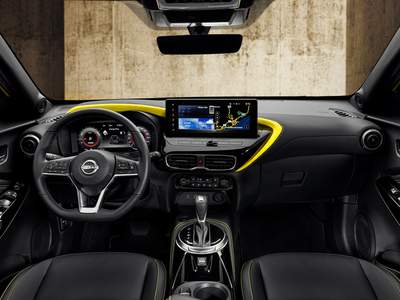 nissan-juke-intern-1