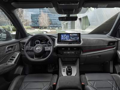 nissan-qashqai-intern-1