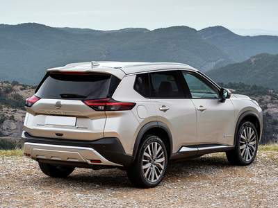 nissan-xtrail-back-view