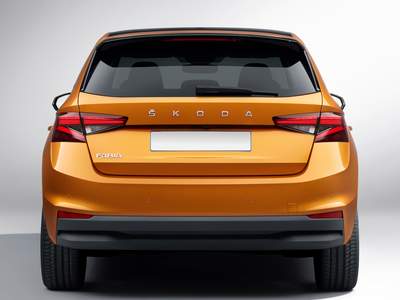 skoda-fabia-2021-rear