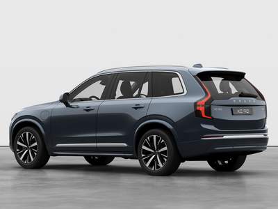 volvo-xc90-phev-back-view