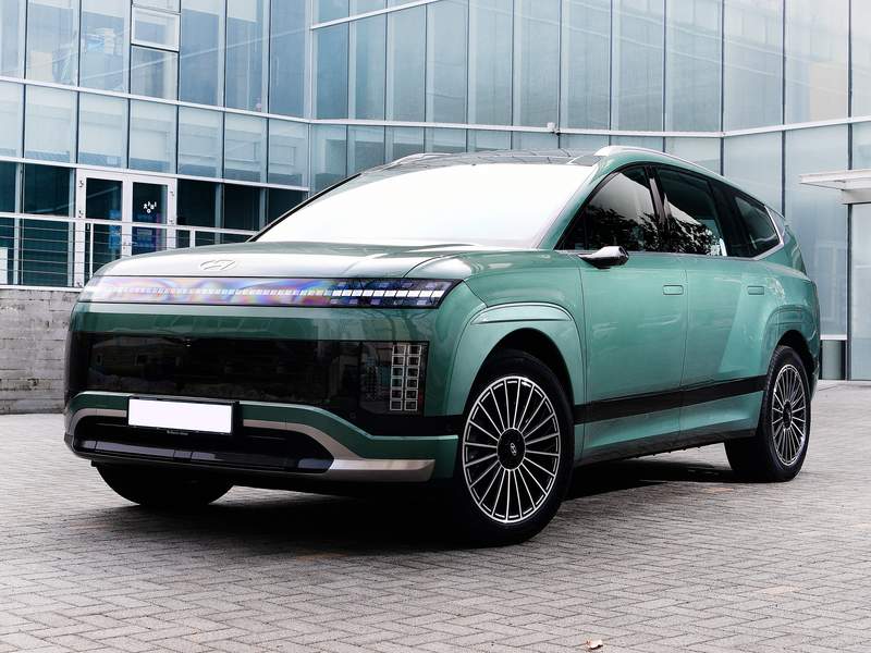 hyundai-ioniq-9-front-view (1)