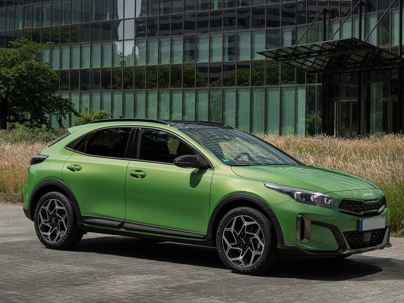 kia-xceed-front-view