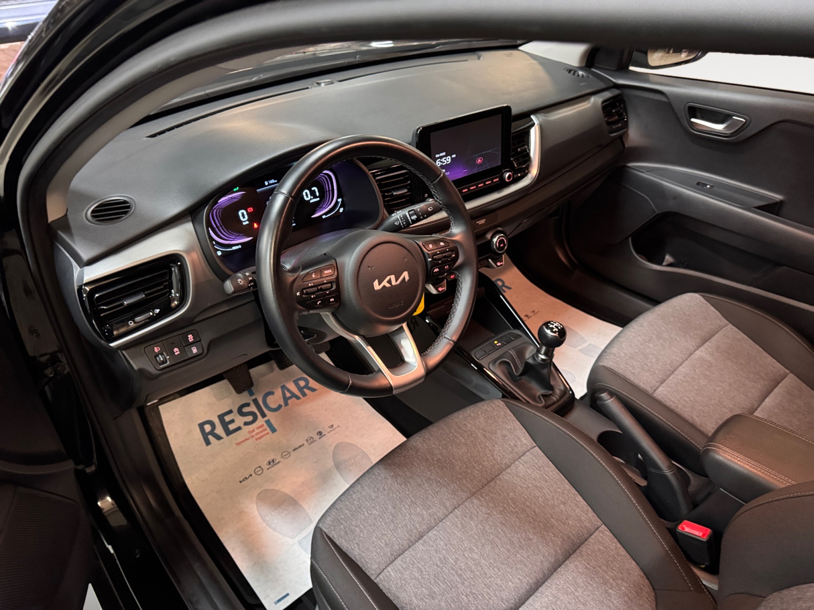 Stonic 1.2 mpi Style 79cv IVA ESPOSTA - immagine 6