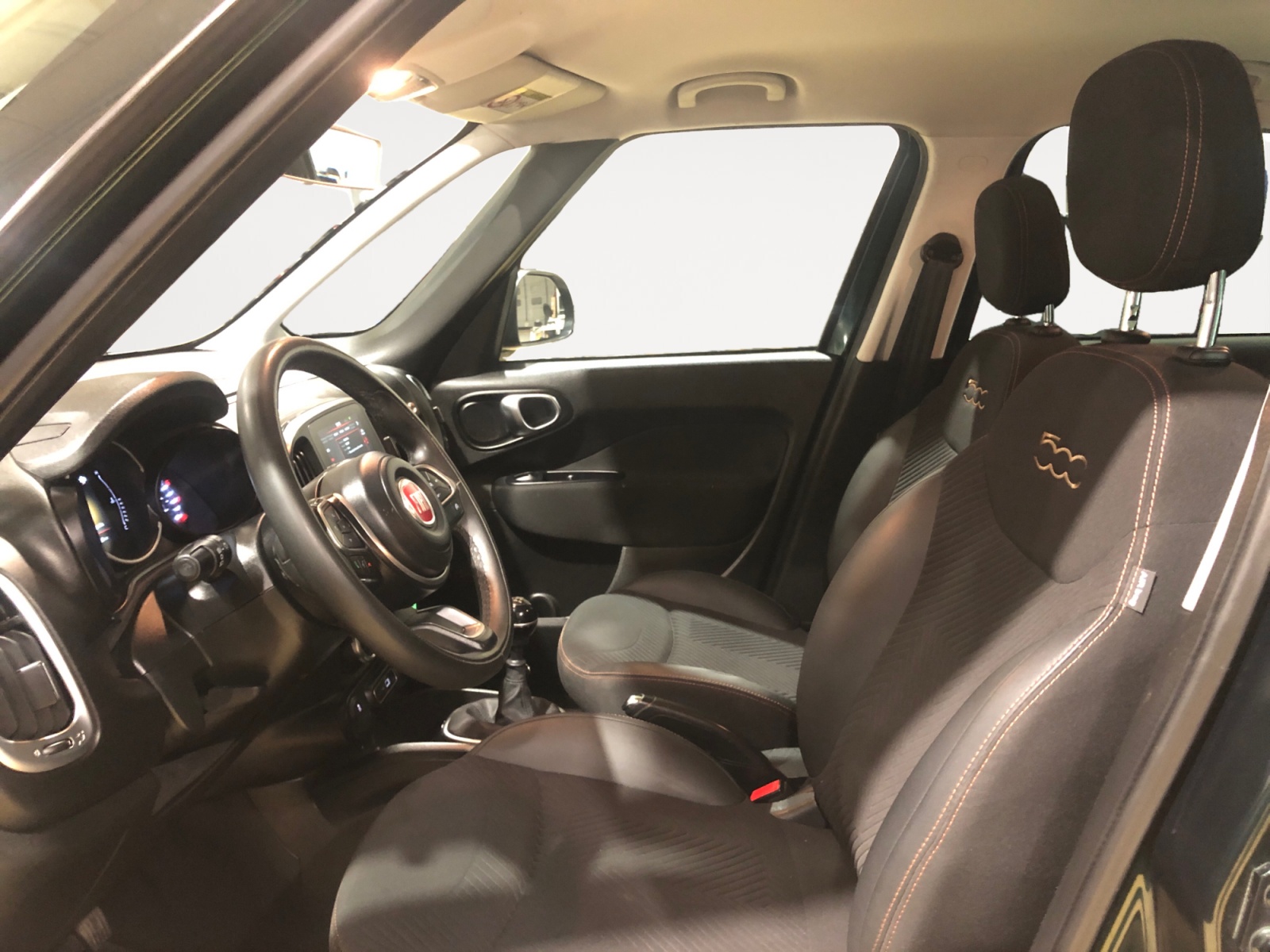 500L Wagon 1.4 Urban 95cv my19 - immagine 7