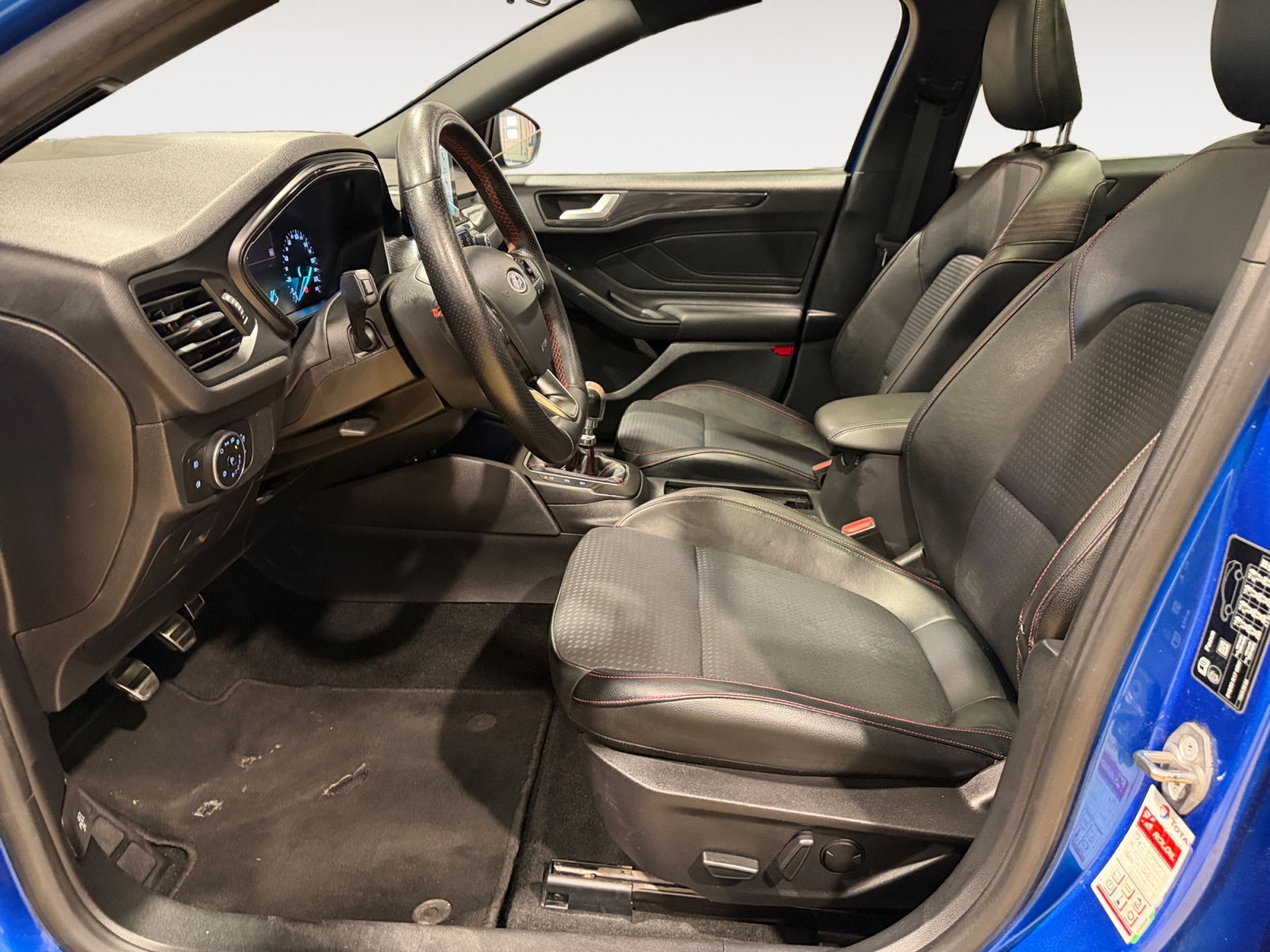 Focus 1.5 ecoblue ST-Line s&s 120cv - immagine 7