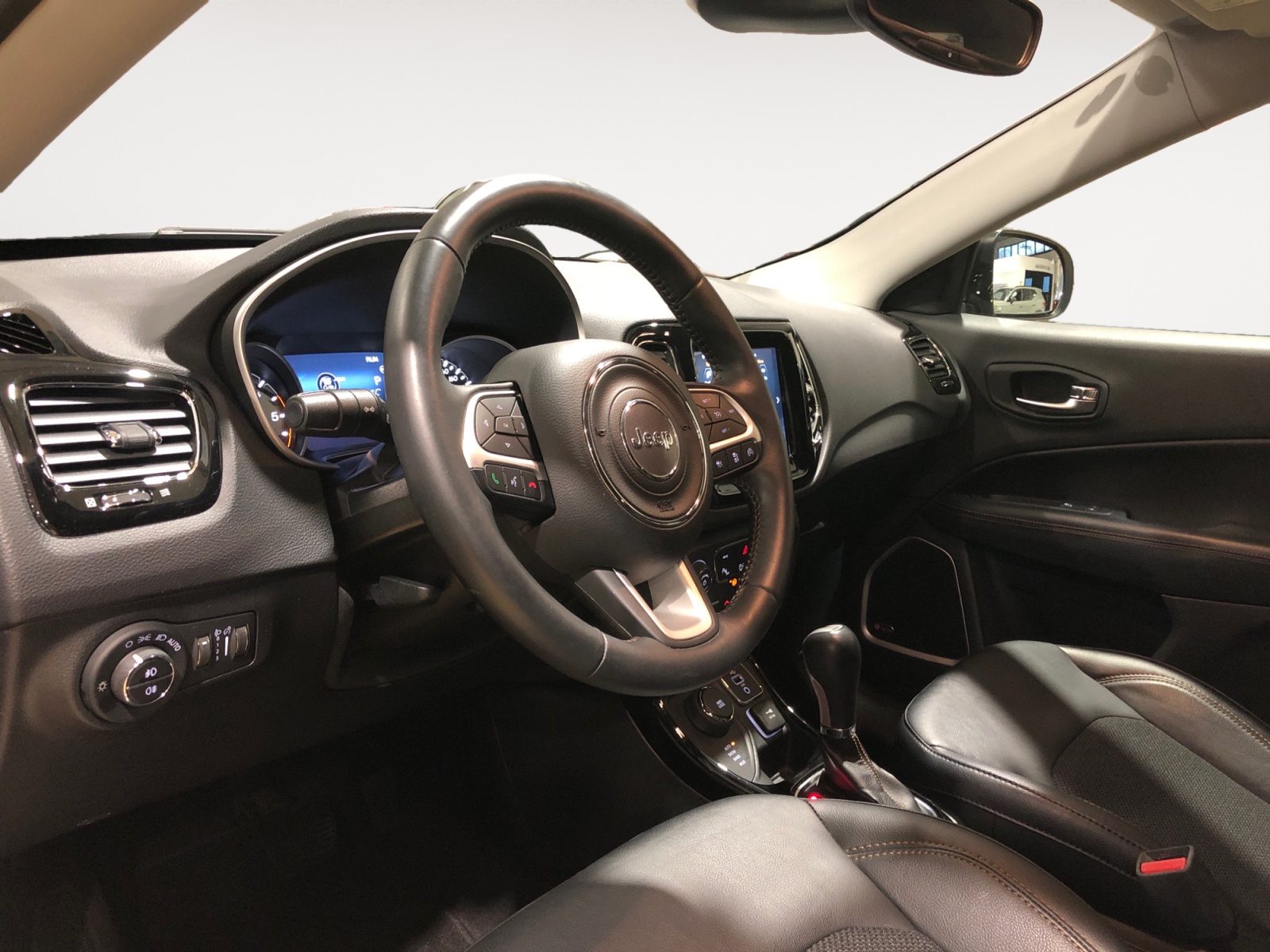 Compass 2.0 mjt Limited 4wd 140cv auto - immagine 6