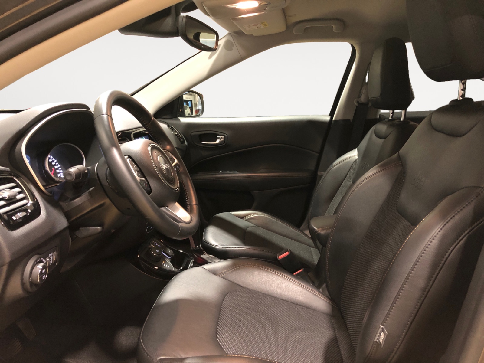 Compass 2.0 mjt Limited 4wd 140cv auto - immagine 7