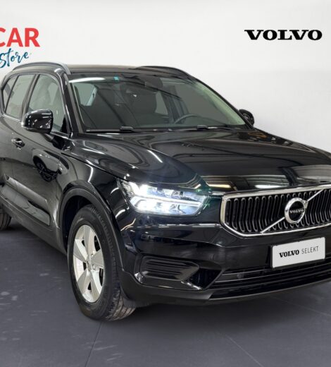 XC40 1.5 T2 Momentum  my21