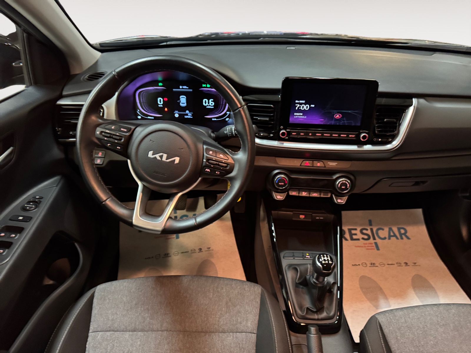 Stonic 1.2 mpi Style 79cv IVA ESPOSTA - immagine 12