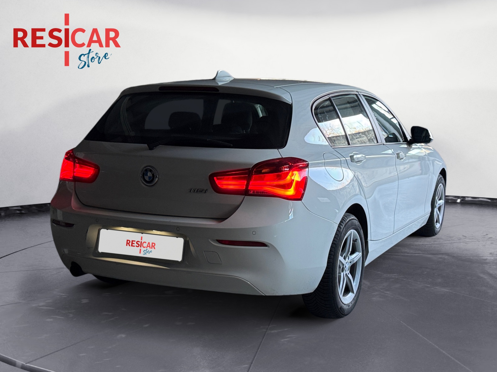 116i Advantage 5p - immagine 5