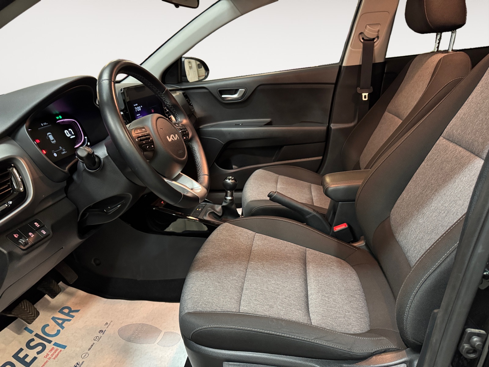 Stonic 1.2 mpi Style 79cv IVA ESPOSTA - immagine 7