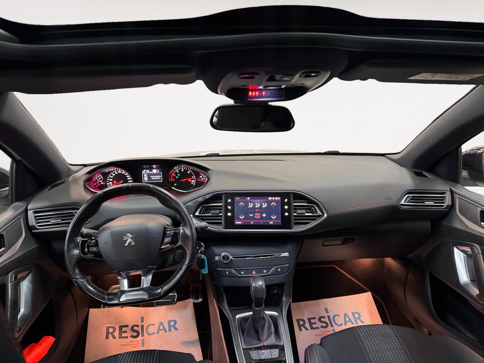 308 SW 2.0 bluehdi Gt Line s&s 150cv eat6 - immagine 12