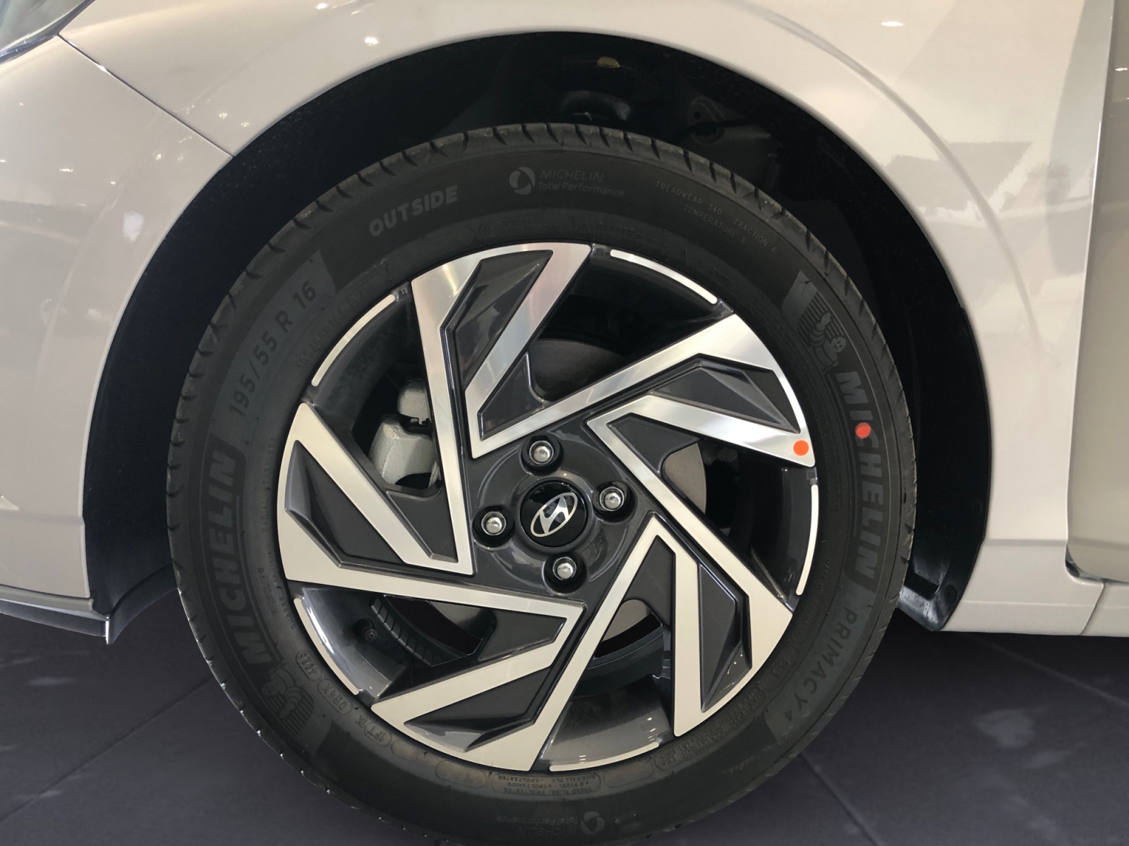 I20 MY26 1.0 T-GDI CONNECTLINE - immagine 15