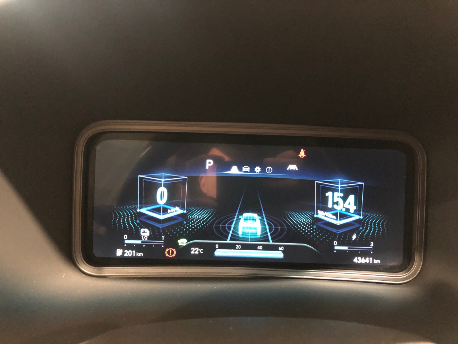 Kona 64 kWh EV Exellence+ - immagine 8