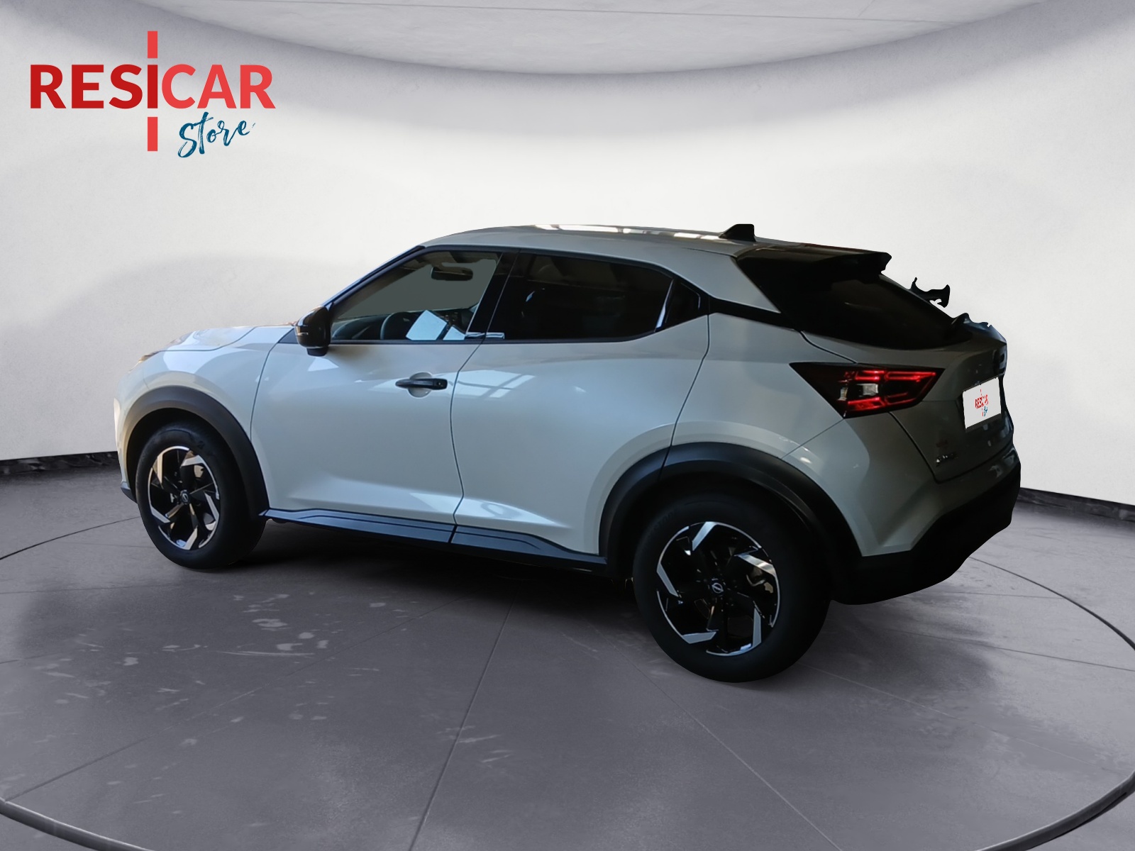 Juke 1.0 dig-t Acenta 114cv IVA ESPOSTA - immagine 4