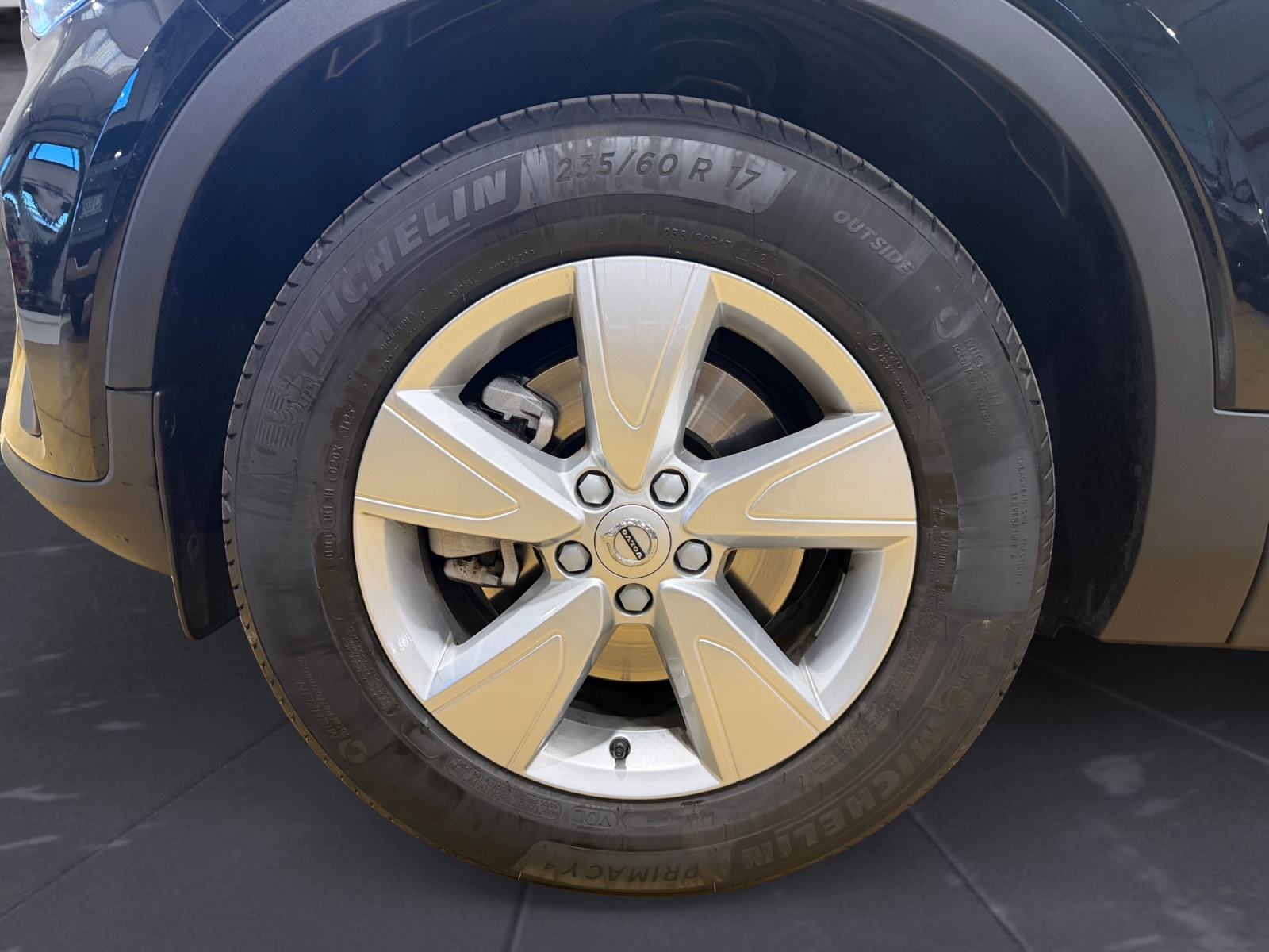 XC40 2.0 b3 Essential auto - immagine 15