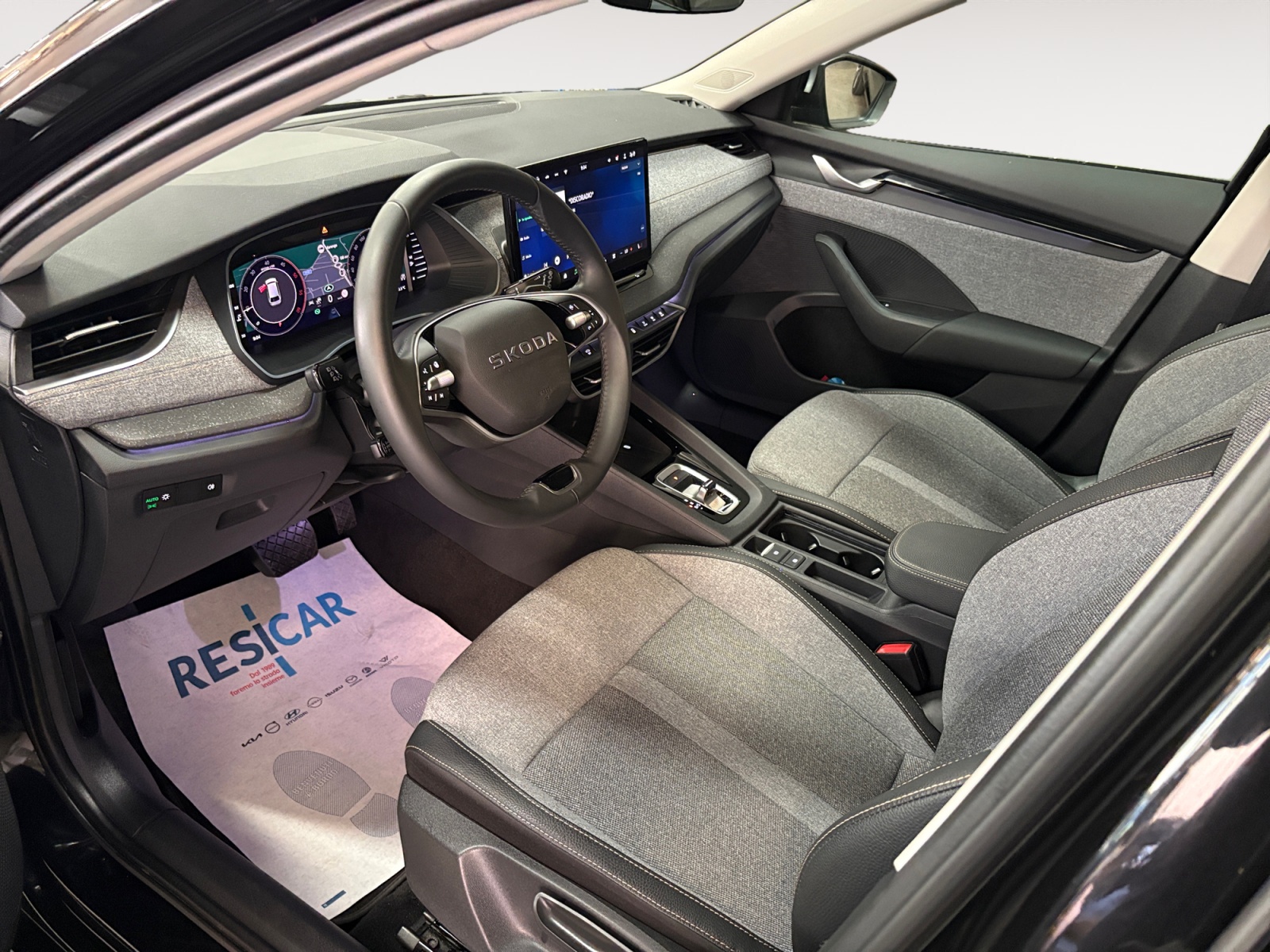 Octavia Wagon 2.0 tdi Executive 150cv dsg IVA ESPOSTA - immagine 6