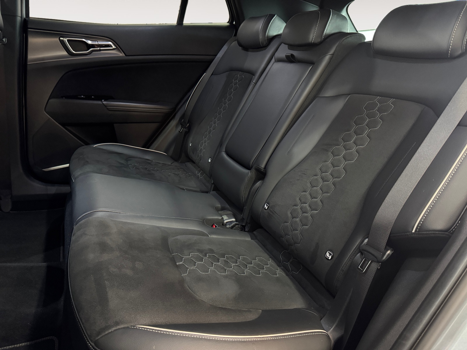 Sportage 1.6 crdi mhev GT-line dct - immagine 10