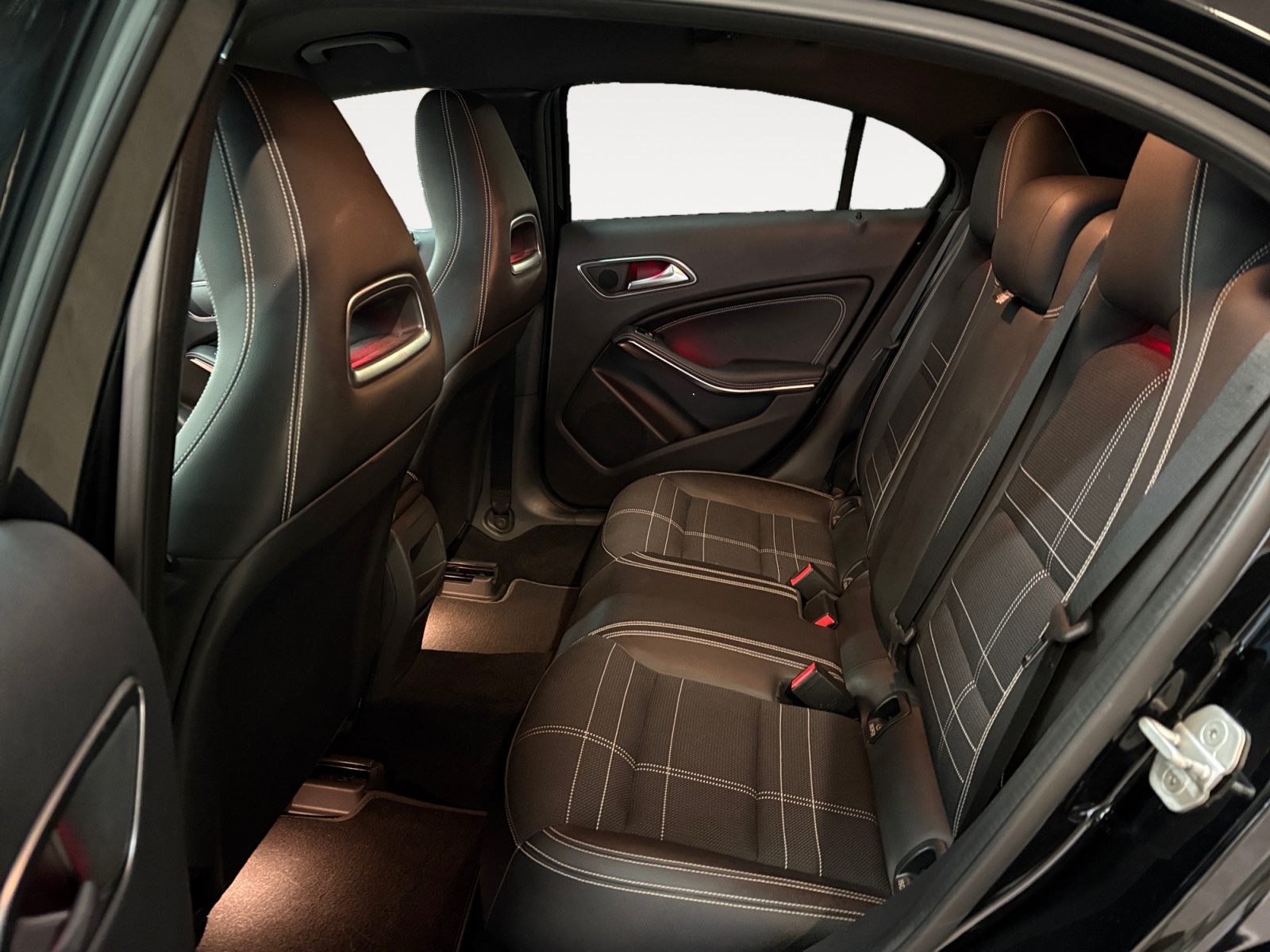 A 200 d Sport - immagine 11