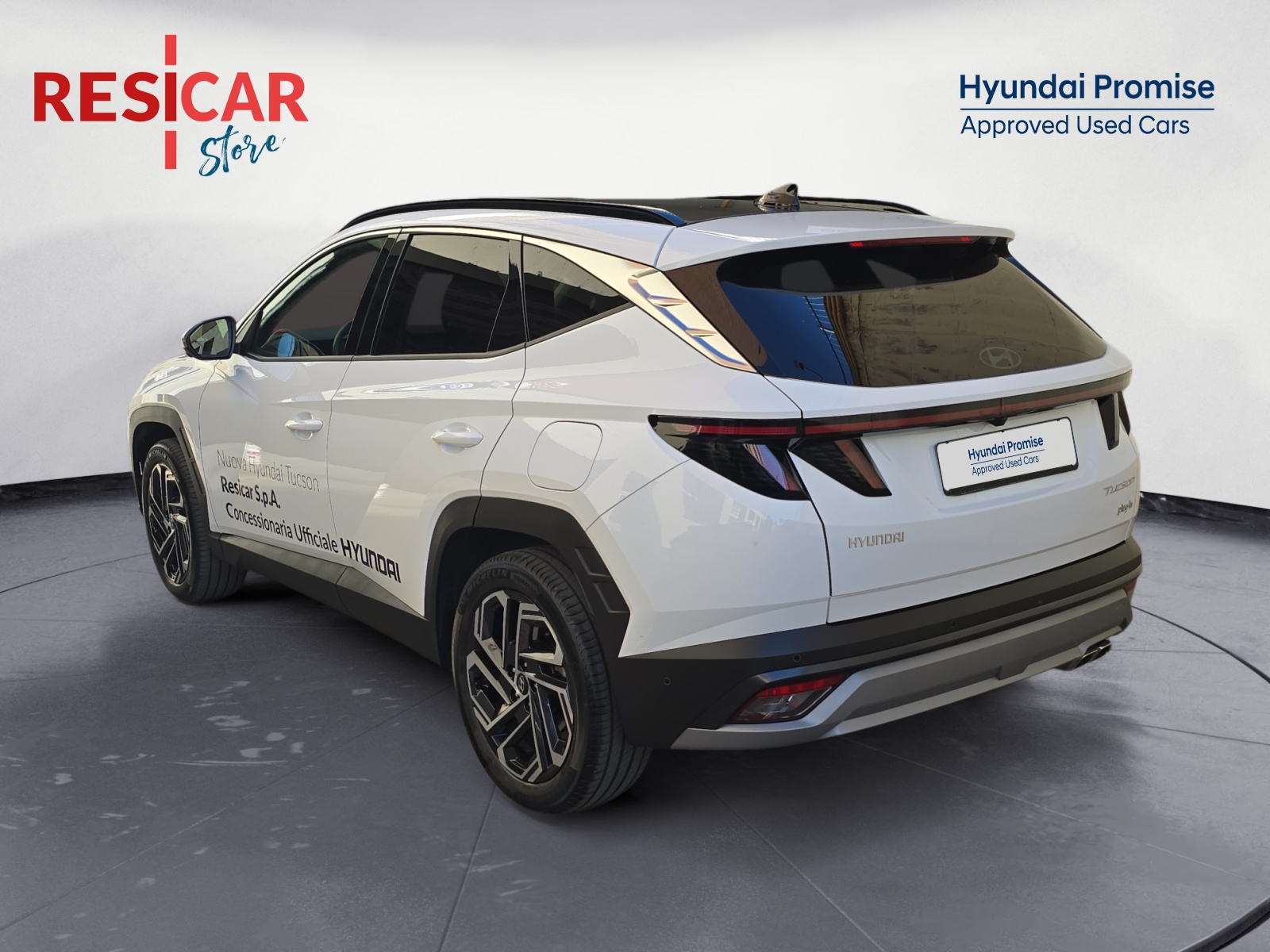 TUCSON PE 1.6PHEV AT 2WD EX+LP+PP+(C) - immagine 4