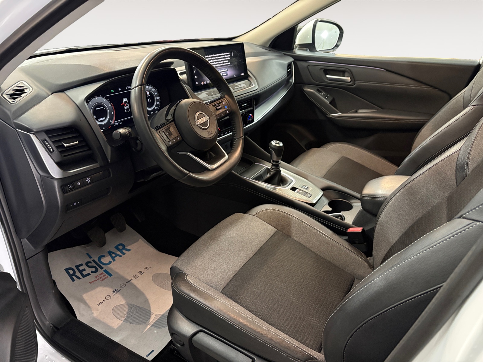 Qashqai 1.3 mhev N-Connecta 2wd 140cv IVA ESPOSTA - immagine 6