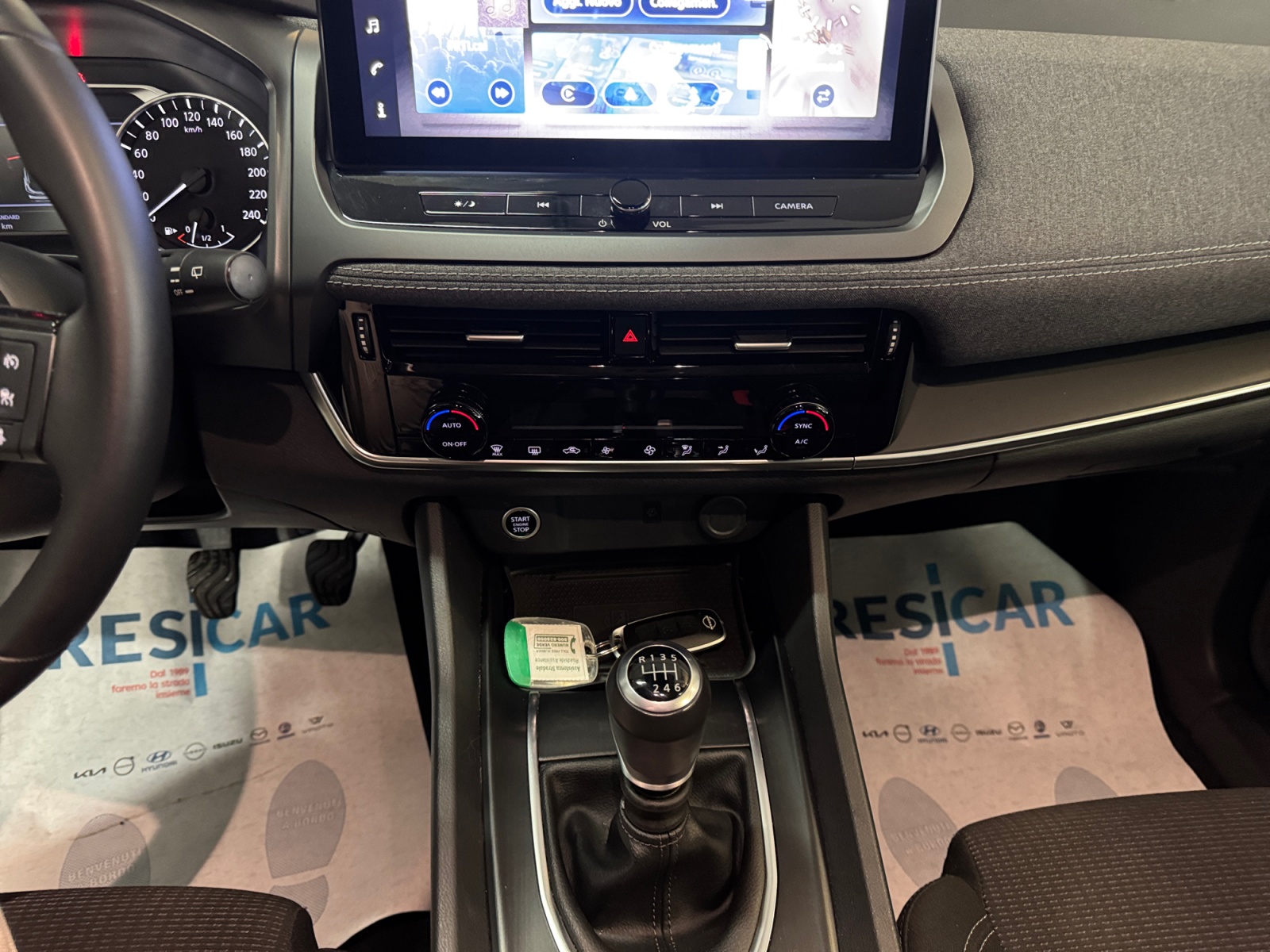 Qashqai 1.3 mhev Acenta 2wd 140cv IVA ESPOSTA - immagine 9