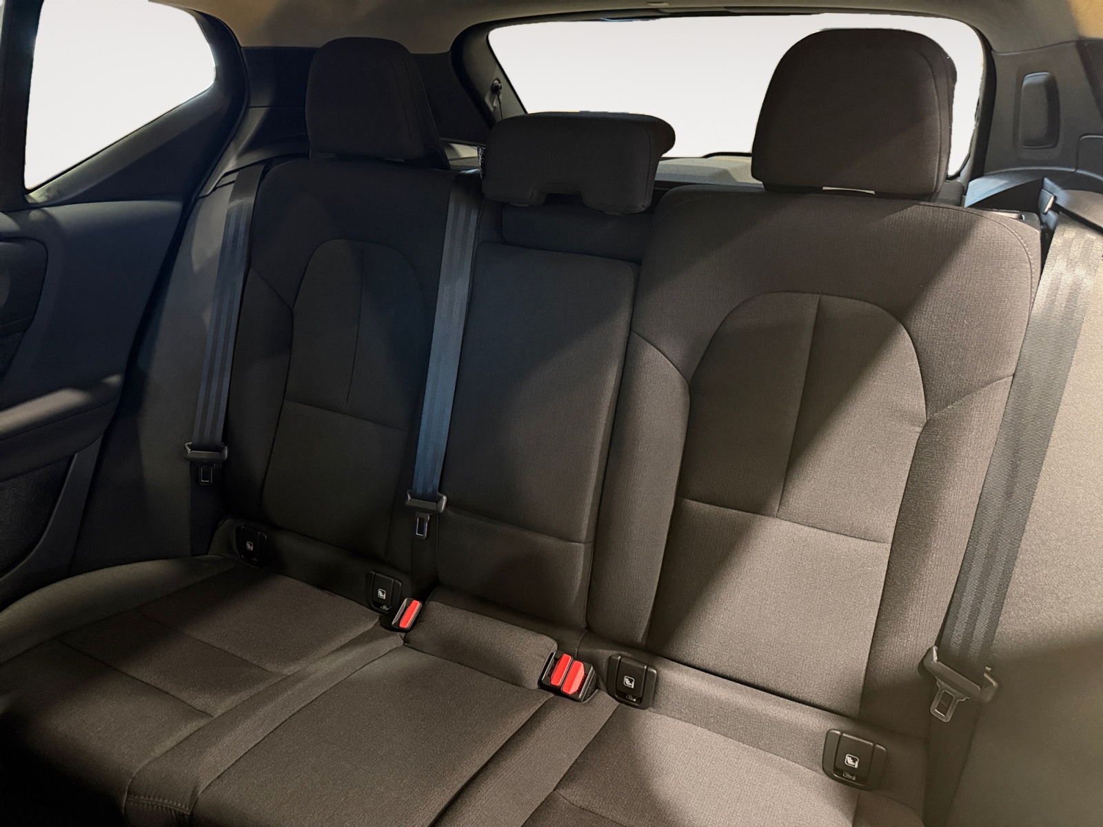 XC40 2.0 b3 Essential auto - immagine 11