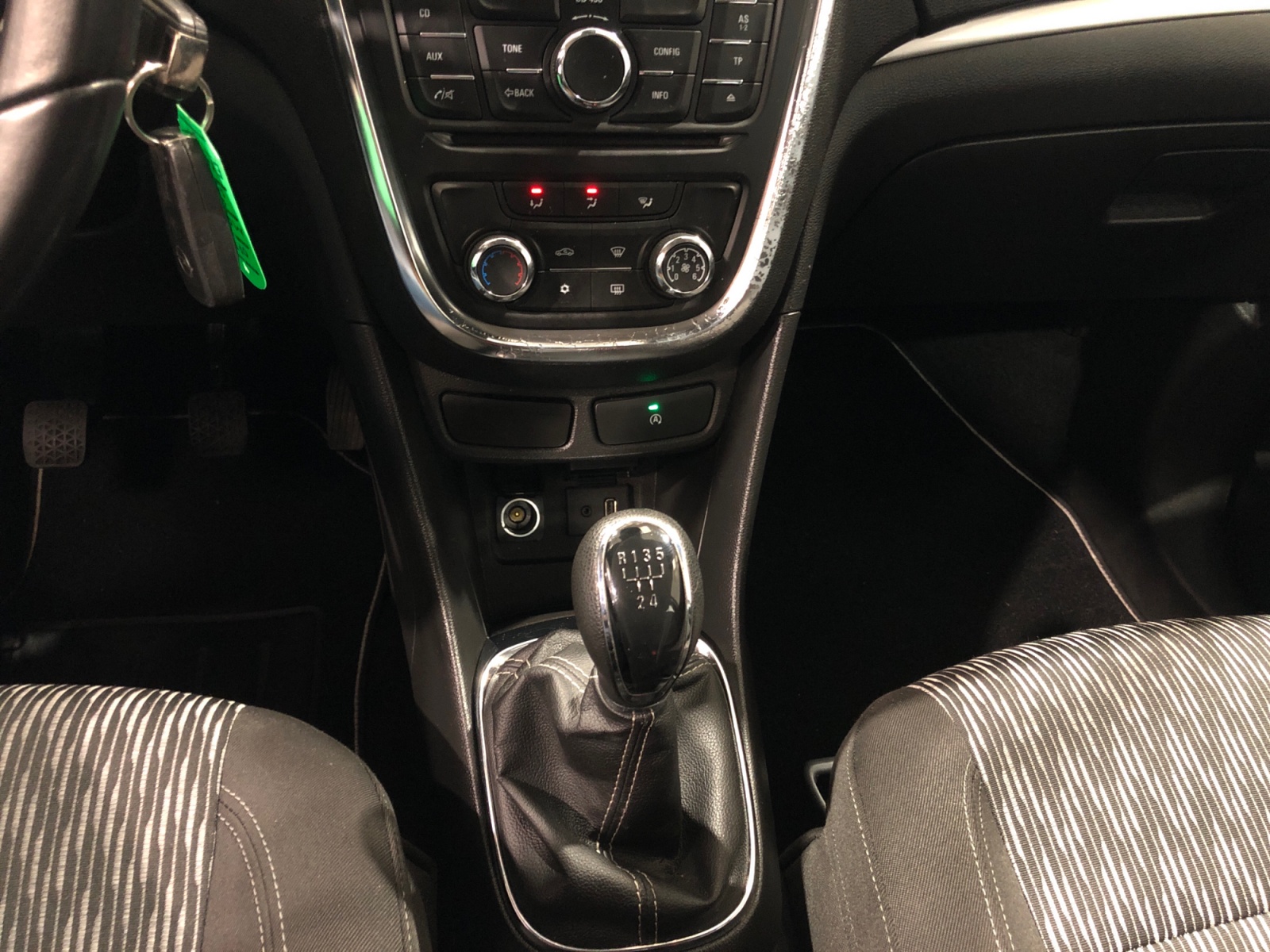 Mokka 1.6 Cosmo s&s 4x2 115cv m5 - immagine 9