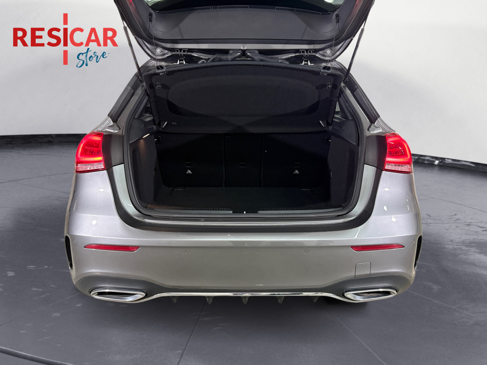 A 250 Premium auto - immagine 14