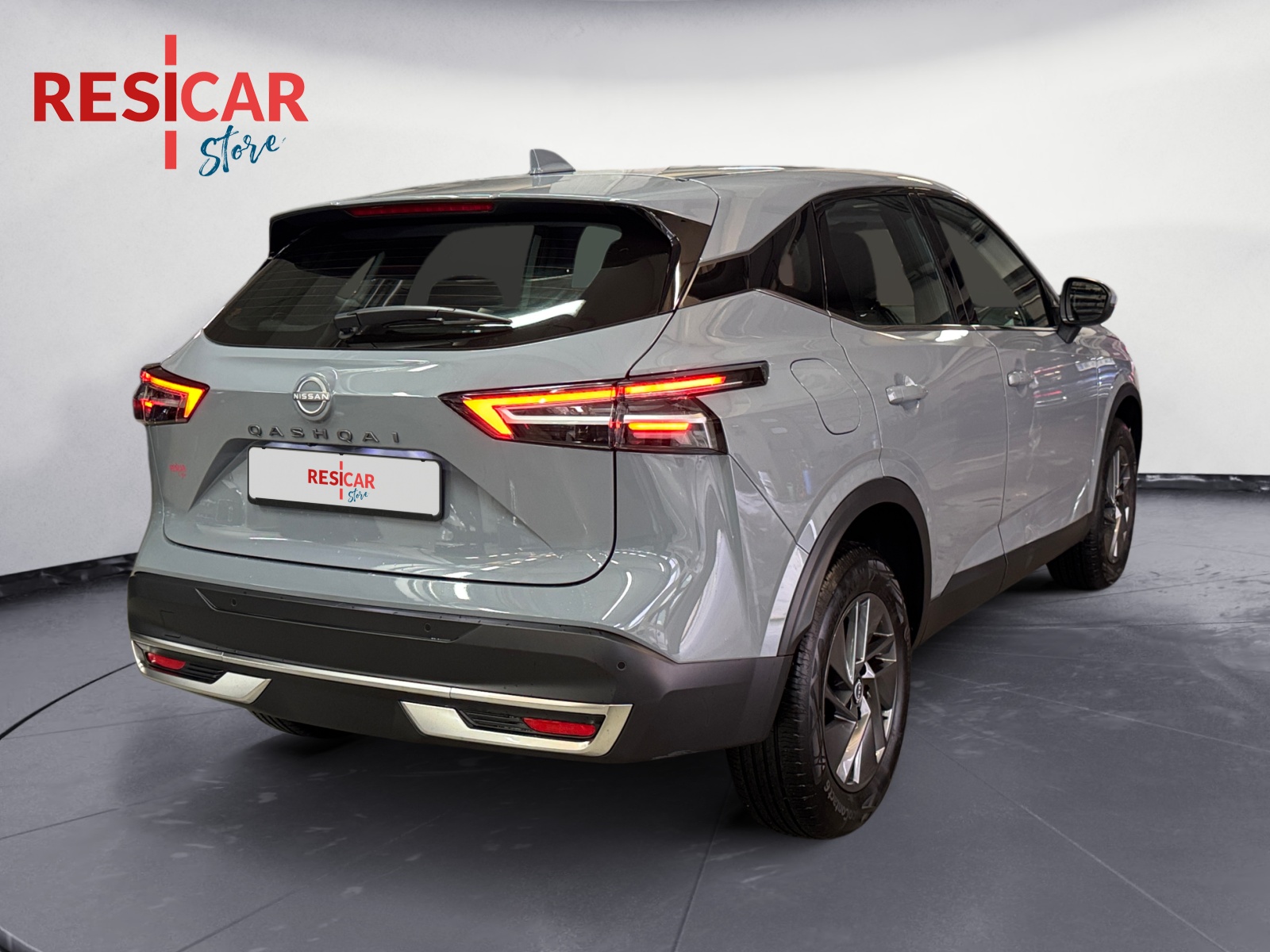 Qashqai 1.3 mhev Acenta 2wd 140cv IVA ESPOSTA - immagine 5