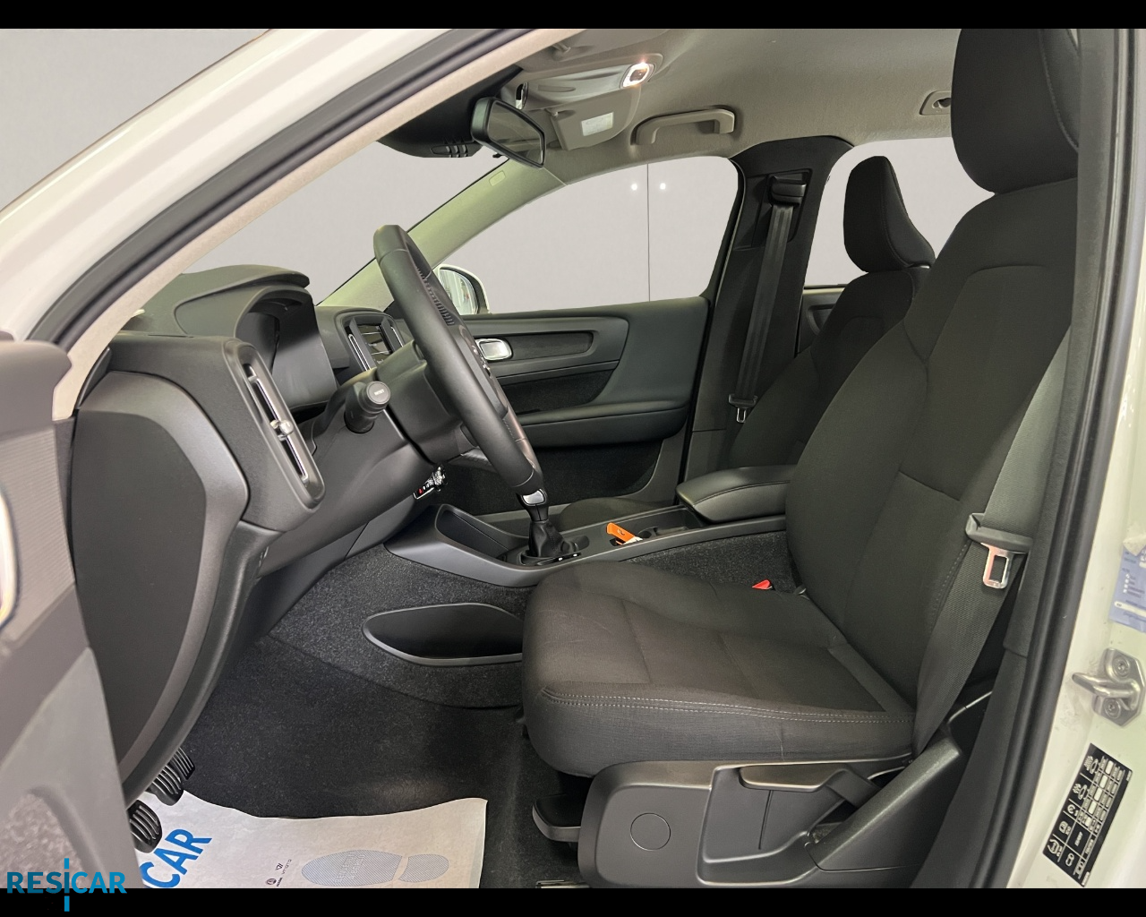 XC40 1.5 t2 Momentum Pro - immagine 6