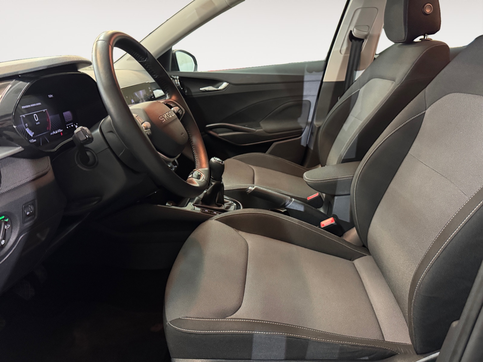 Fabia 1.0 mpi Young Edition 80cv, IVA ESPOSTA - immagine 7