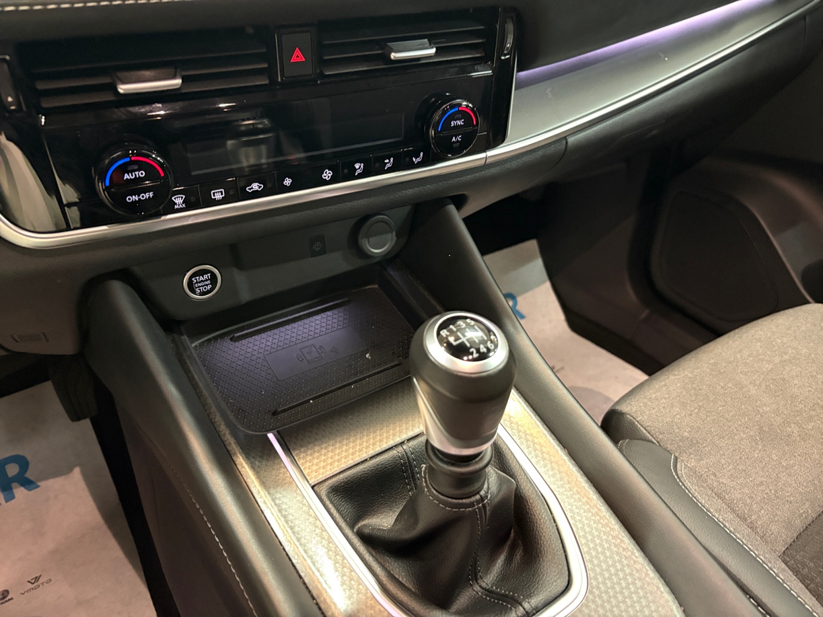 Qashqai 1.3 mhev N-Connecta 2wd 140cv IVA ESPOSTA - immagine 9