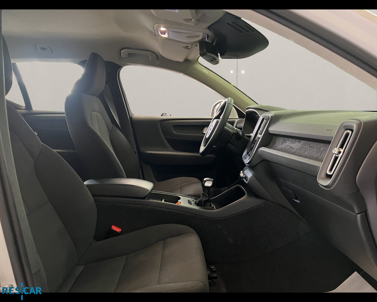 XC40 1.5 t2 Momentum Pro - immagine 7