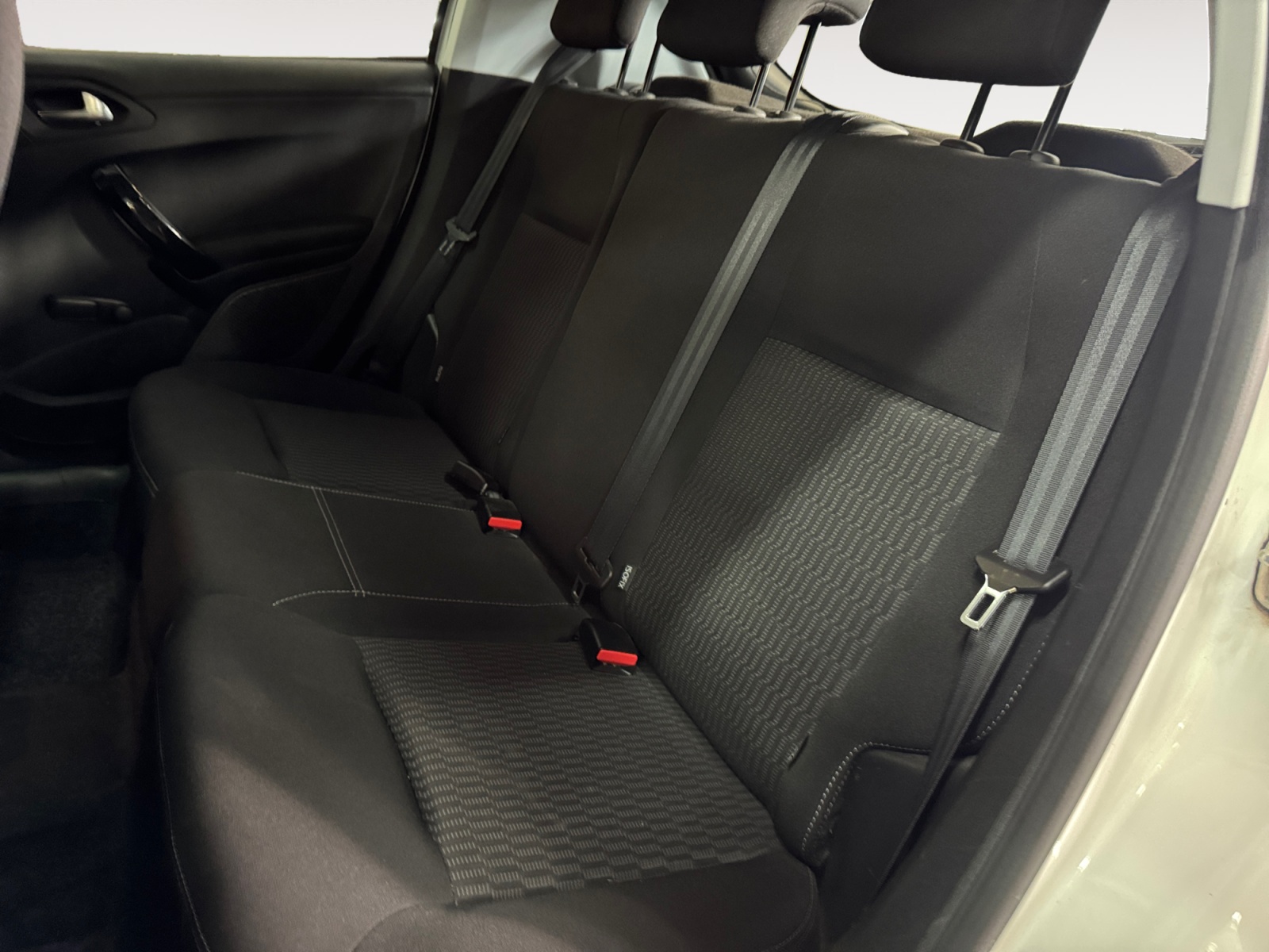 208 5p 1.2 puretech Active 82cv IDONEA NEOPATENTATO - immagine 11