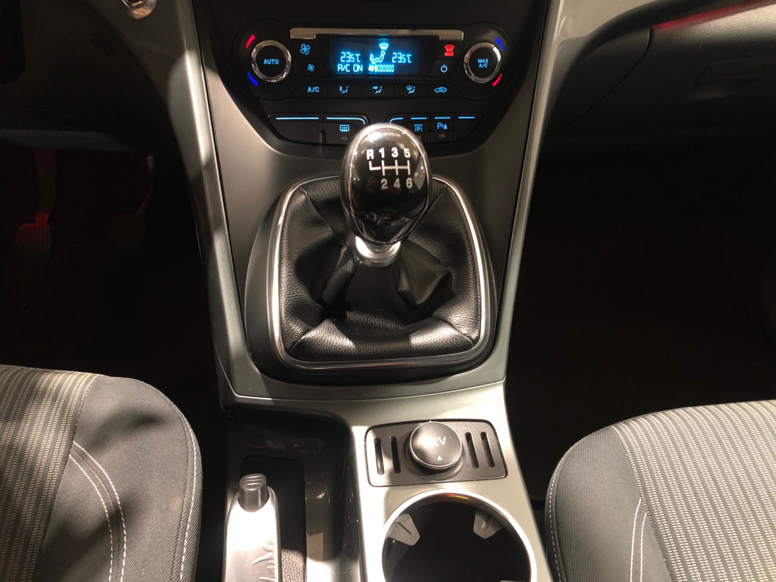 C-Max 1.0 ecoboost Plus s&s 125cv - immagine 9