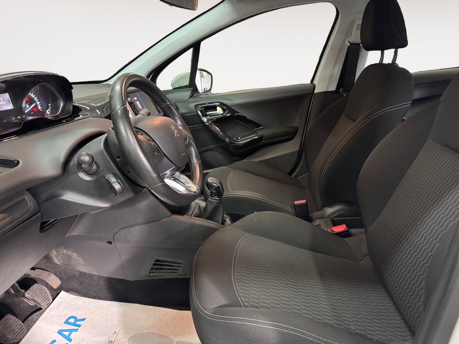 208 5p 1.2 puretech Active 82cv IDONEA NEOPATENTATO - immagine 7