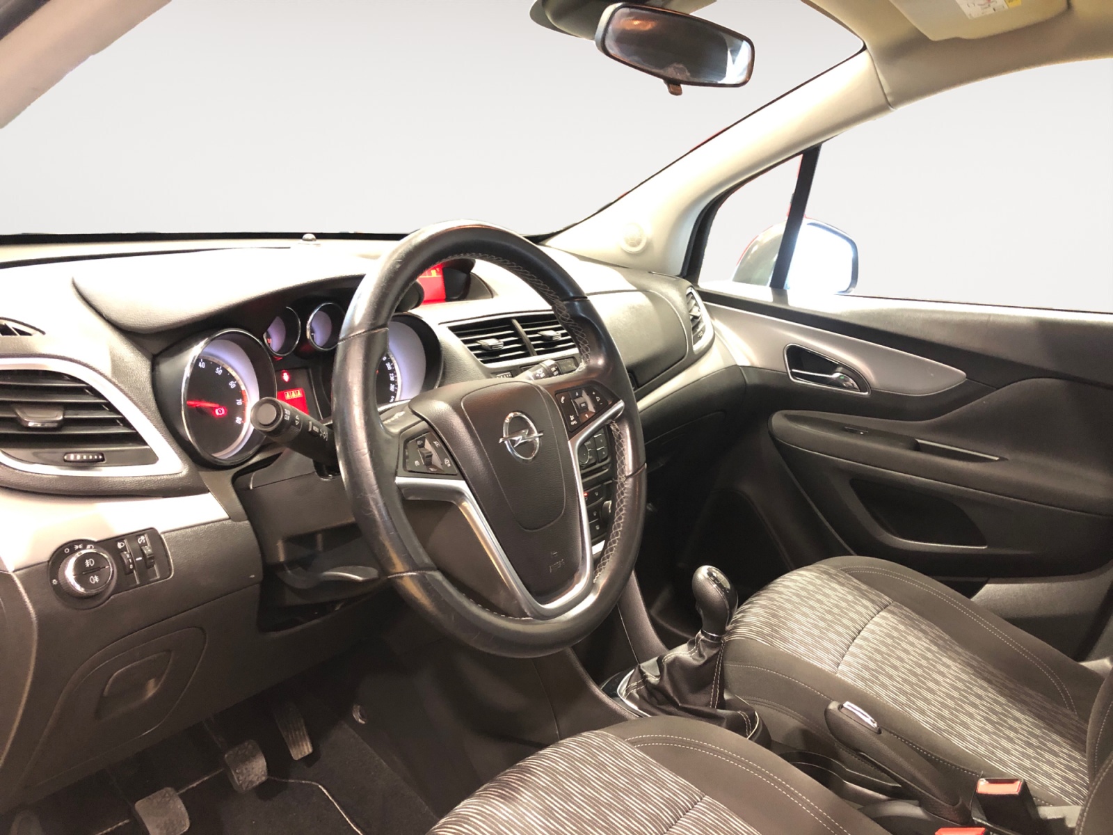 Mokka 1.6 Cosmo s&s 4x2 115cv m5 - immagine 6