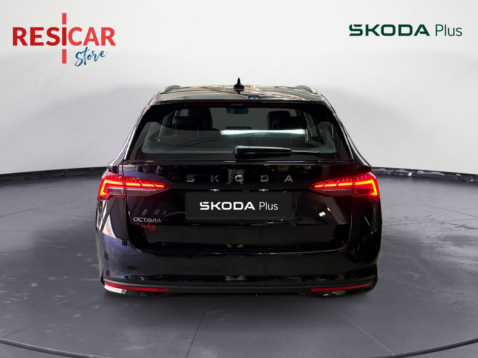 Octavia Wagon 2.0 tdi Executive 150cv dsg IVA ESPOSTA - immagine 13