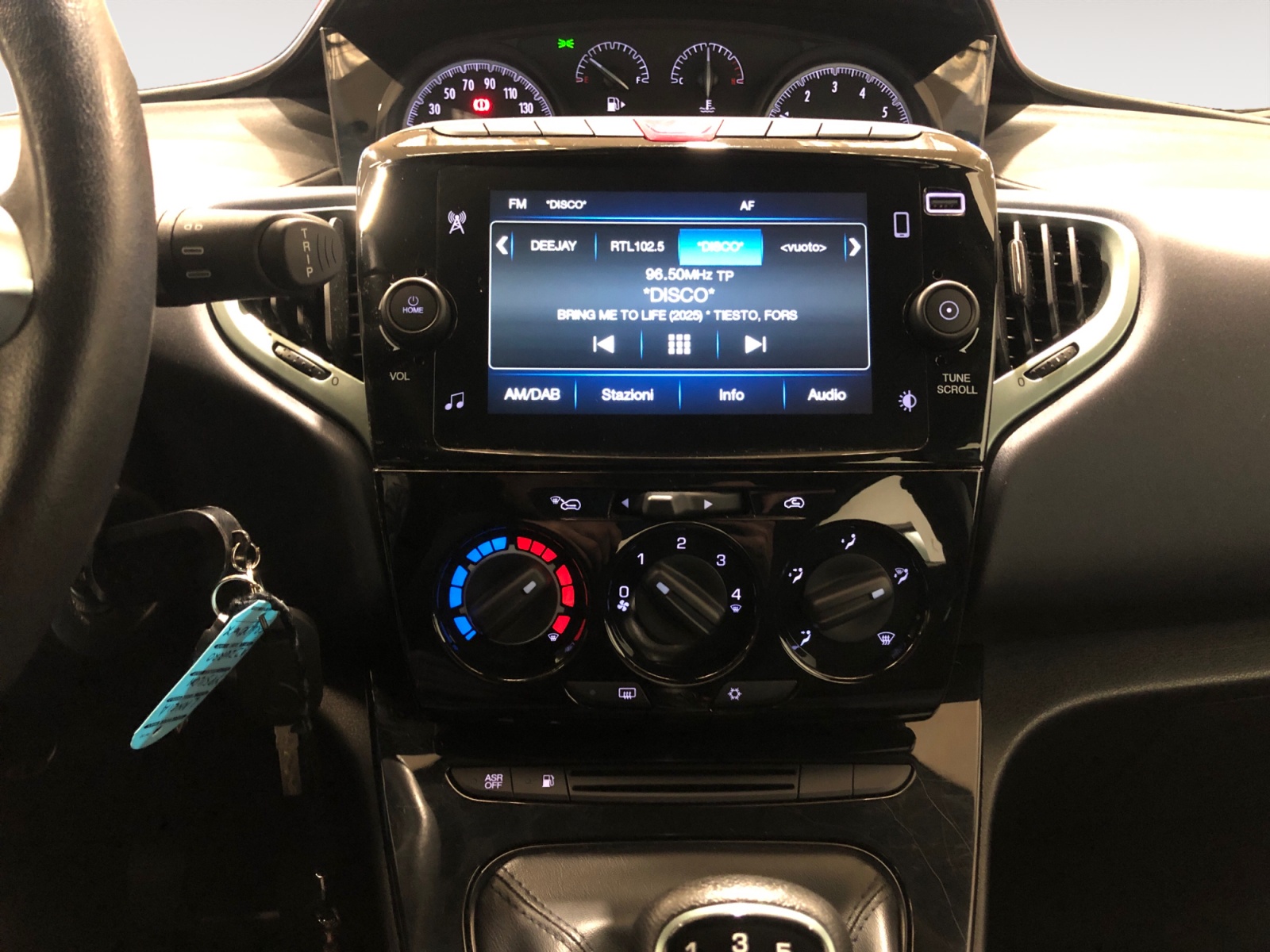 Ypsilon 1.2 Ecochic Gpl 69cv - immagine 10