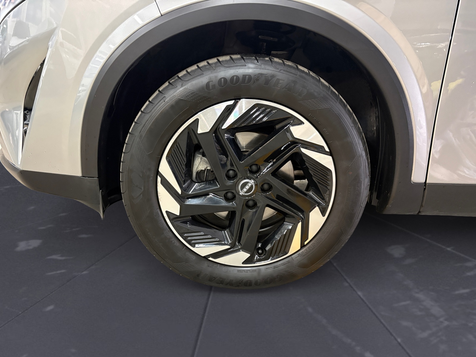 Qashqai 1.3 mhev N-Connecta 2wd 140cv IVA ESPOSTA - immagine 15