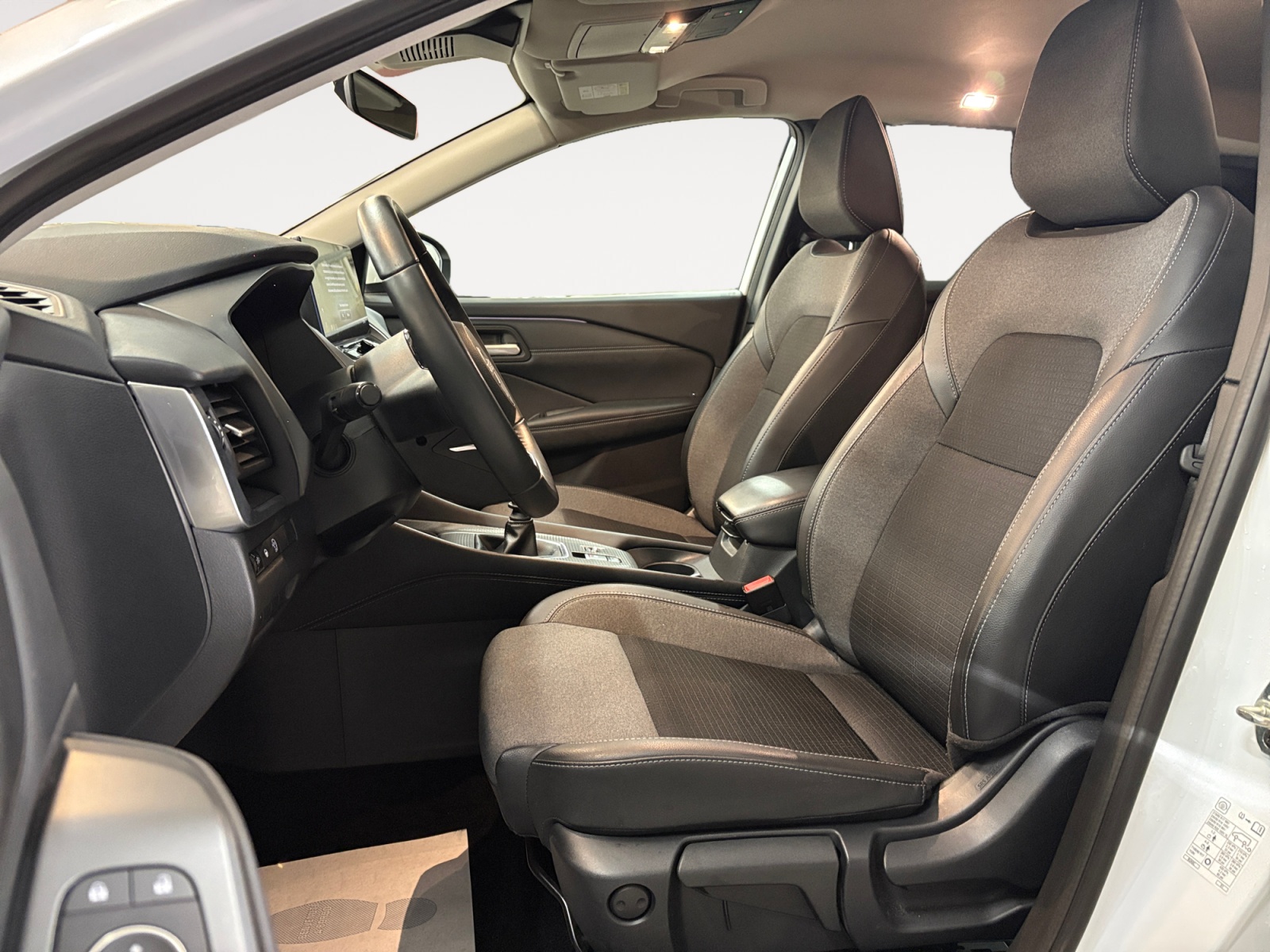 Qashqai 1.3 mhev N-Connecta 2wd 140cv IVA ESPOSTA - immagine 7