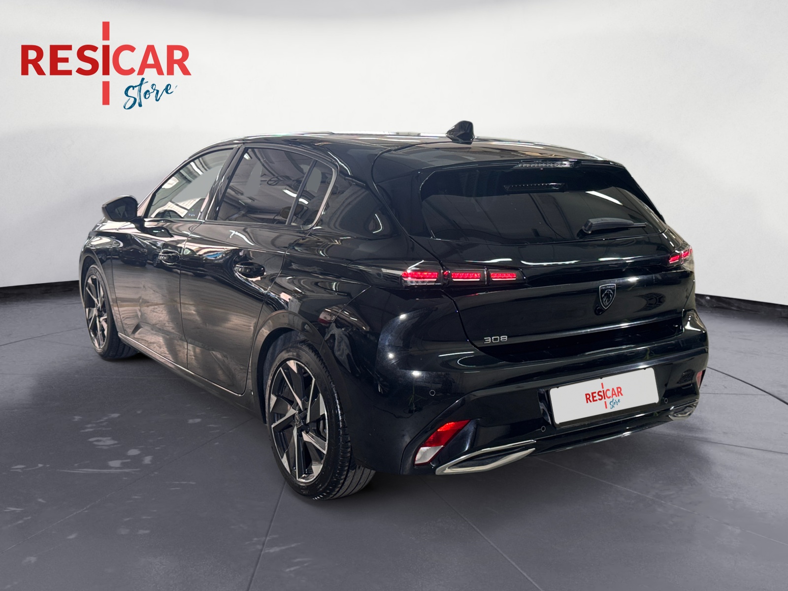 308 1.2 puretech t Allure s&s 130cv eat8 - immagine 4