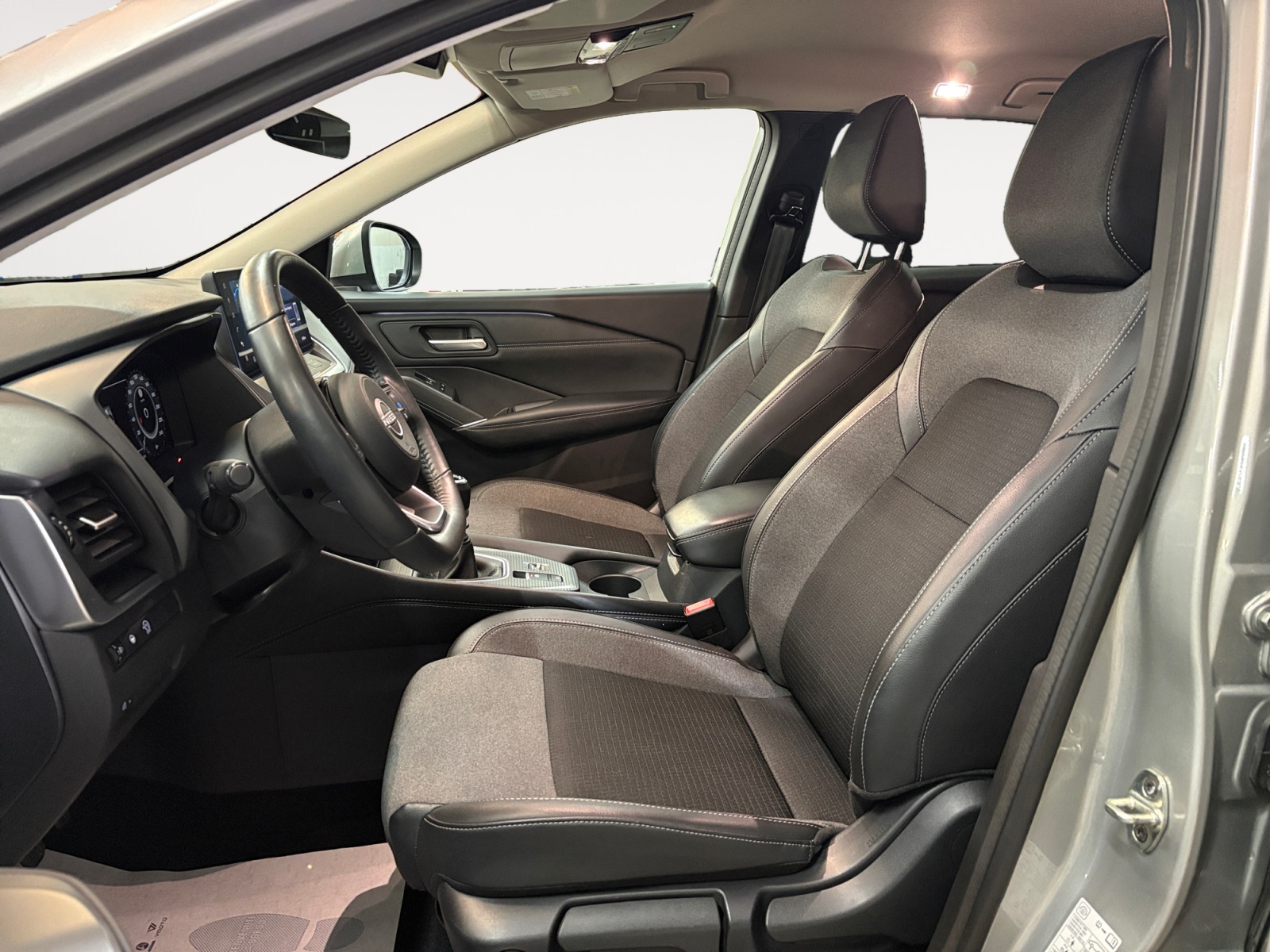 Qashqai 1.3 mhev N-Connecta 2wd 140cv IVA ESPOSTA - immagine 7