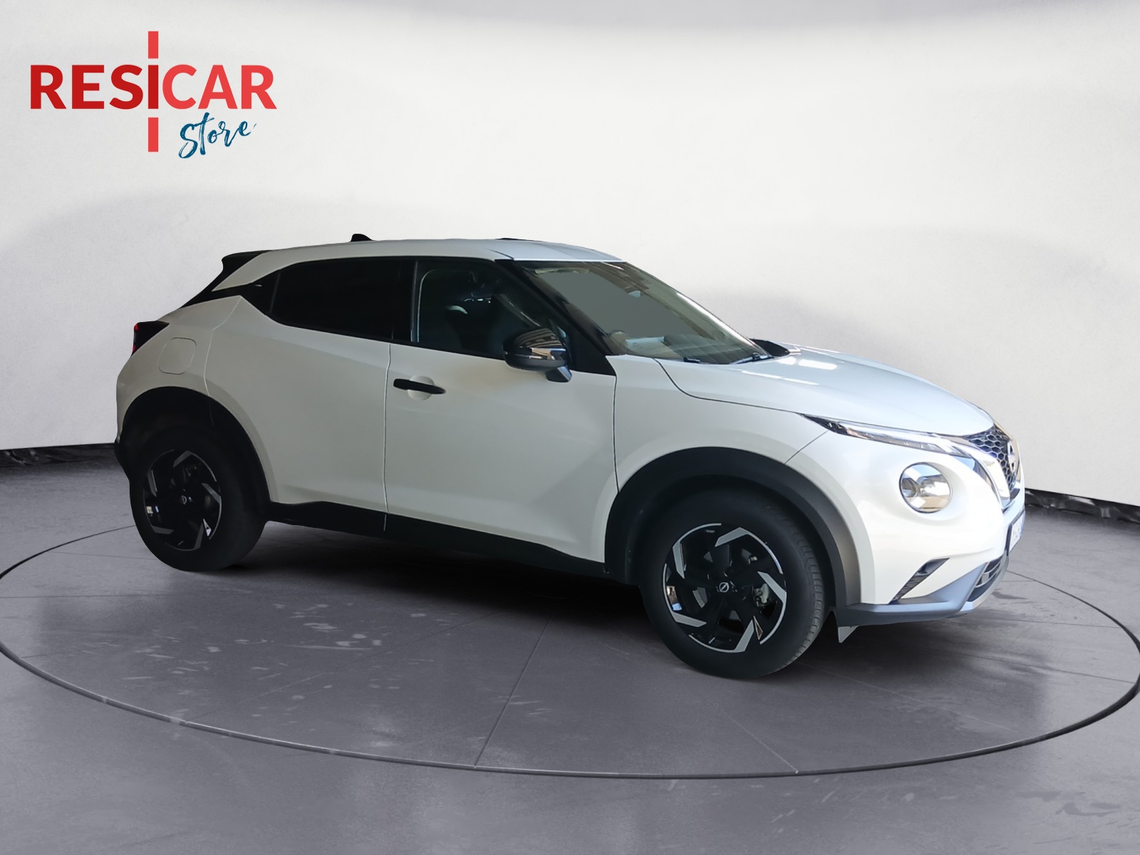 Juke 1.0 dig-t Acenta 114cv IVA ESPOSTA