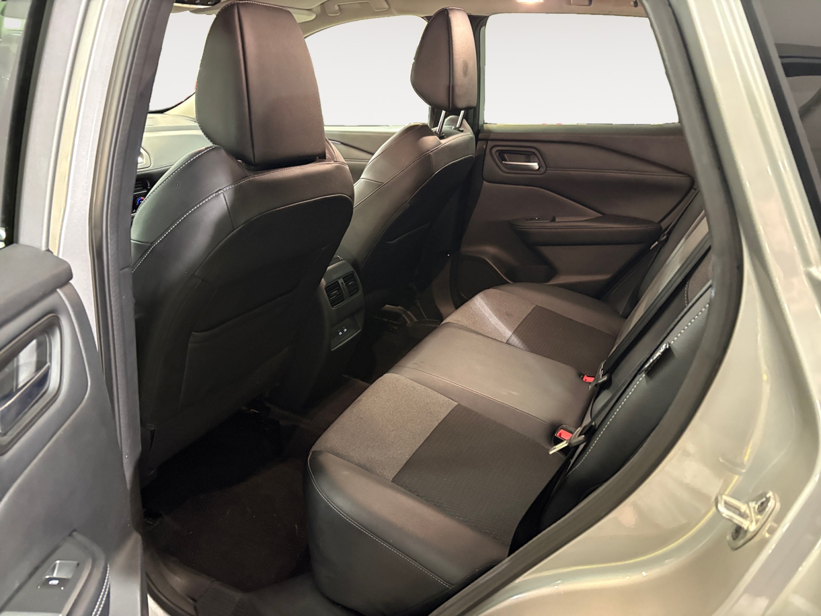 Qashqai 1.3 mhev N-Connecta 2wd 140cv IVA ESPOSTA - immagine 11